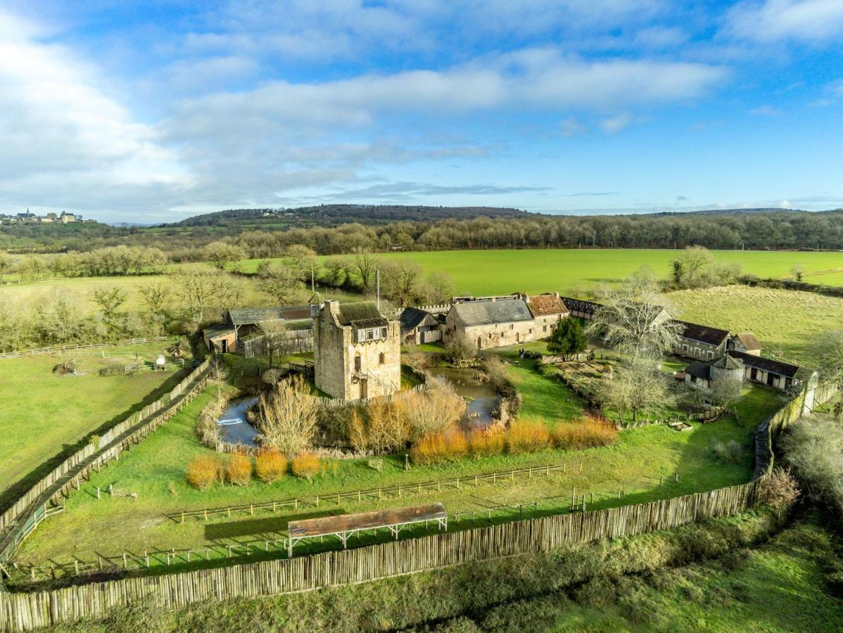 Готель Domaine De La Ferte Clairbois Sainte-Suzanne  Екстер'єр фото
